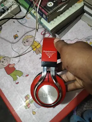 অরজিনাল Jbl ব্লুটুথ হেডফোন কড সাপোর্ট করে