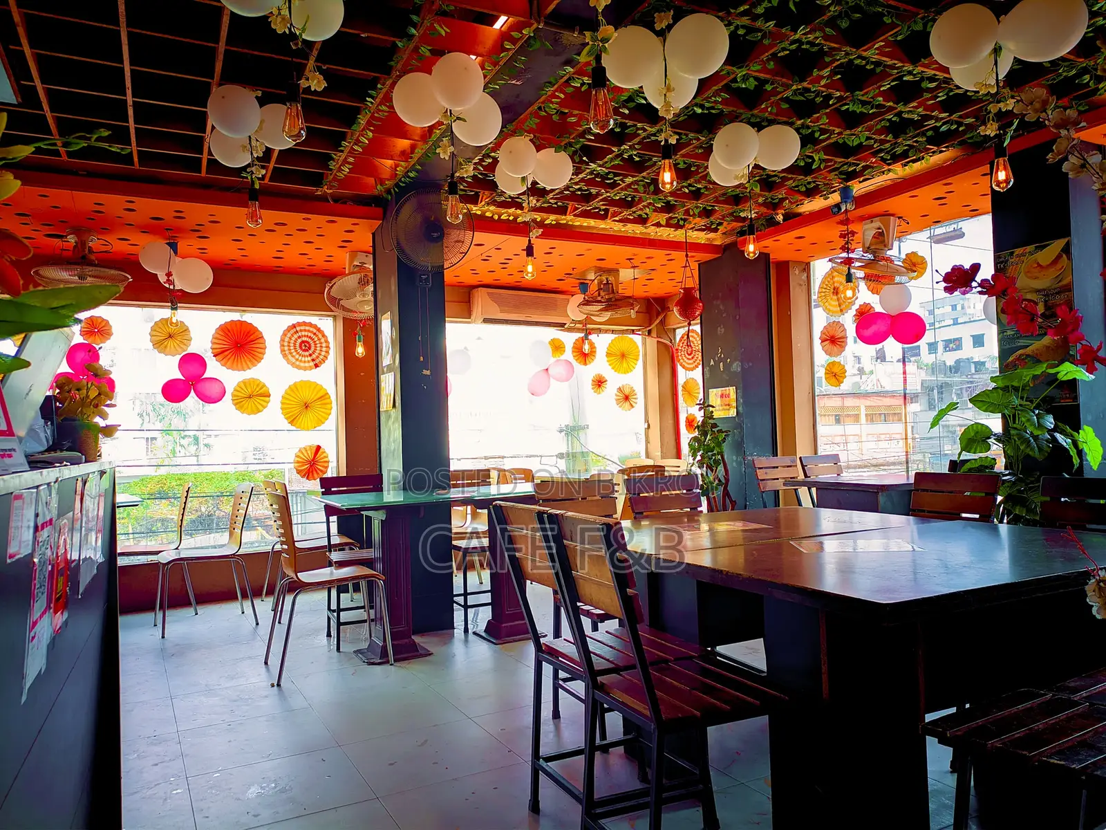 Profitable Restaurant for Sale!