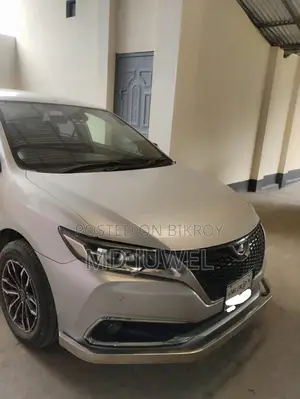 Toyota Allion . 2017