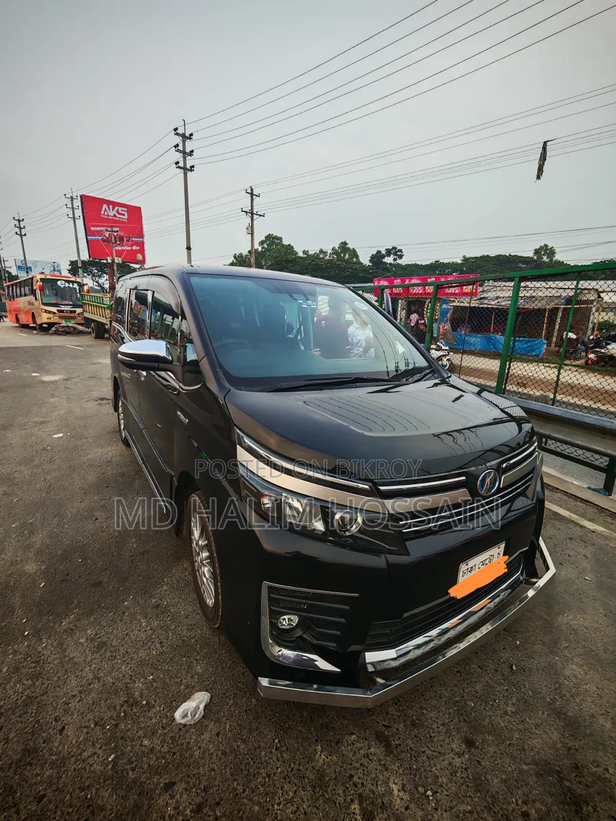 Toyota Noah 2017 Black