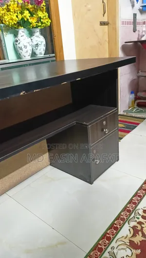 অফিস / পড়ার টেবিল , চেয়ার