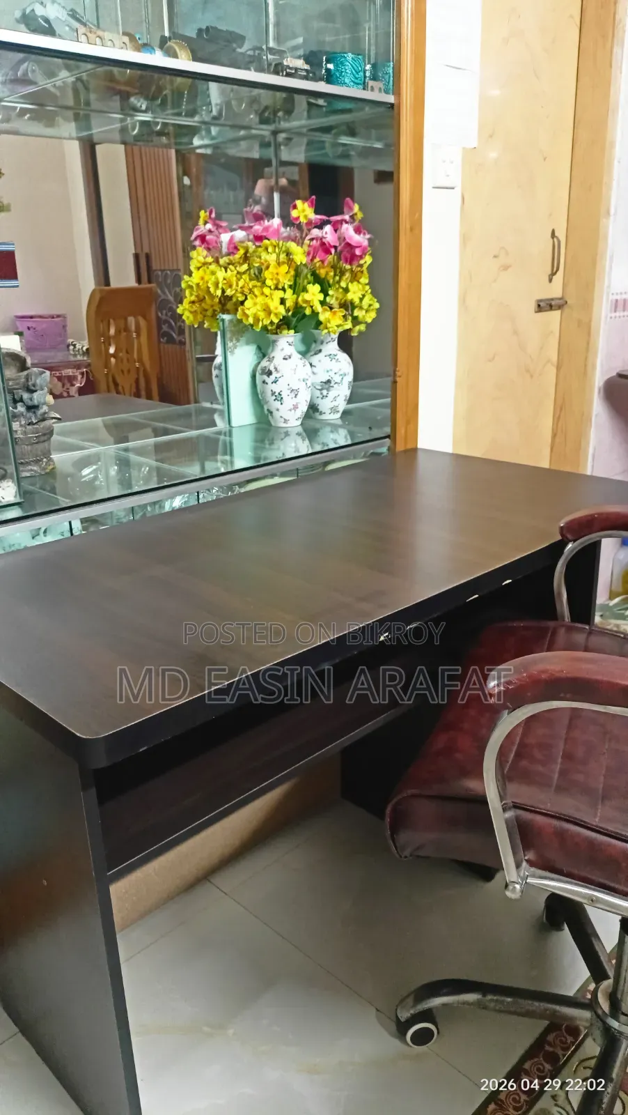 অফিস / পড়ার টেবিল , চেয়ার
