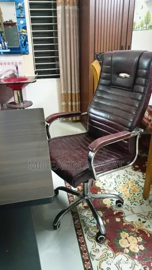 অফিস / পড়ার টেবিল , চেয়ার