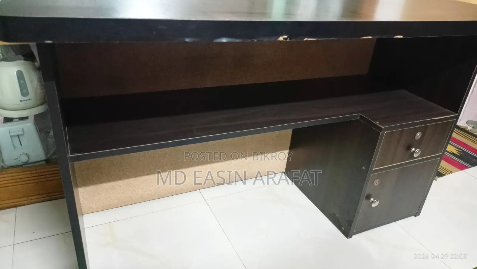 অফিস / পড়ার টেবিল , চেয়ার