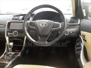 Toyota Premio 1.5 Front-Wheel Drive 2021 Silver