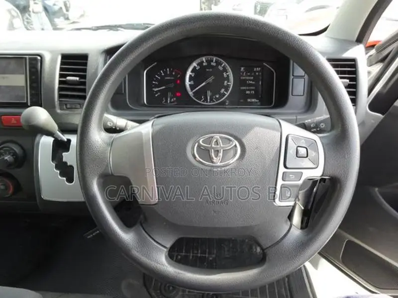 Toyota Hiace GL PACKAGE 2021