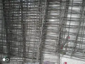 ১২ খোপের কবুতরের খাঁচা।