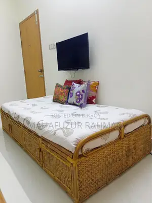 বেতের খাট বিক্রি হবে