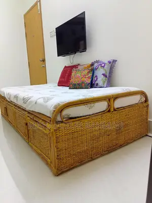 বেতের খাট বিক্রি হবে