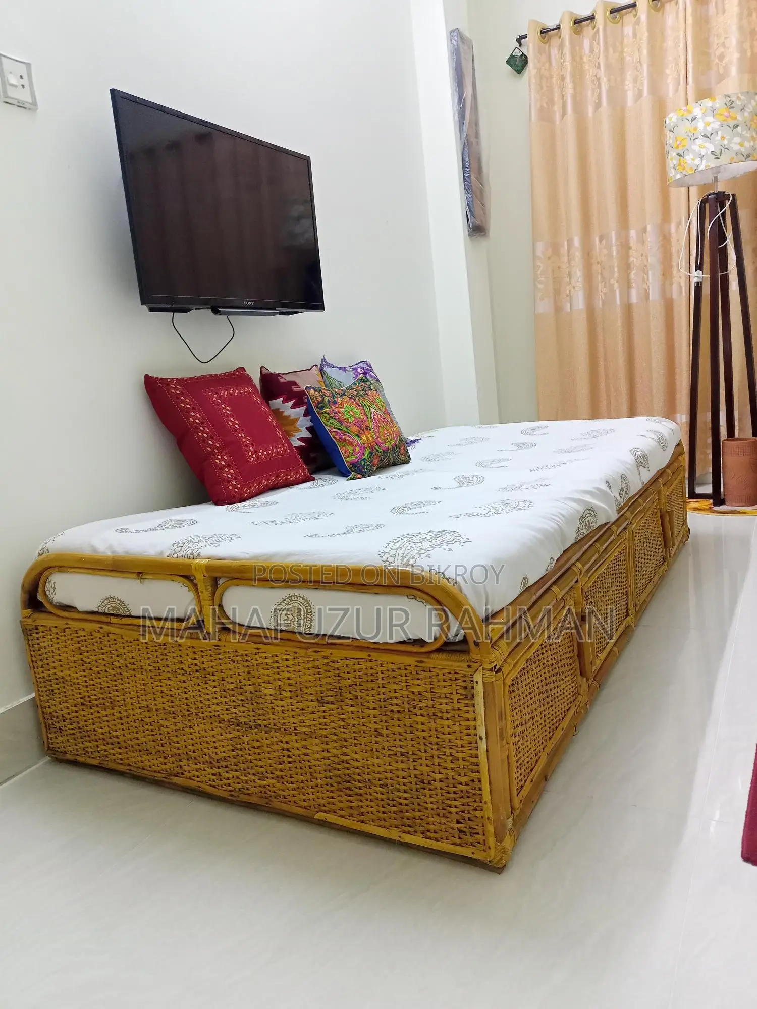 বেতের খাট বিক্রি হবে