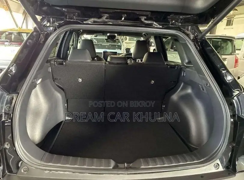 Toyota Corolla Cross Z Leather Bodykit 2023