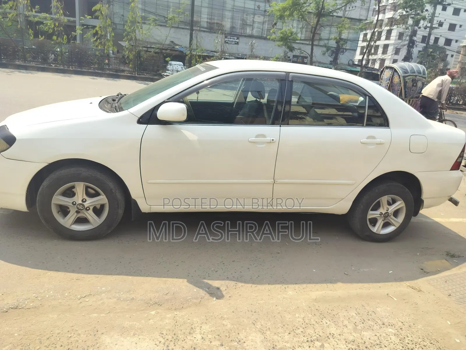 Toyota Corolla 2004 White