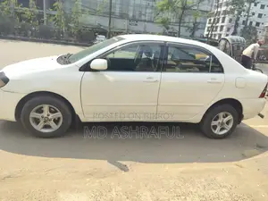 Toyota Corolla 2004 White