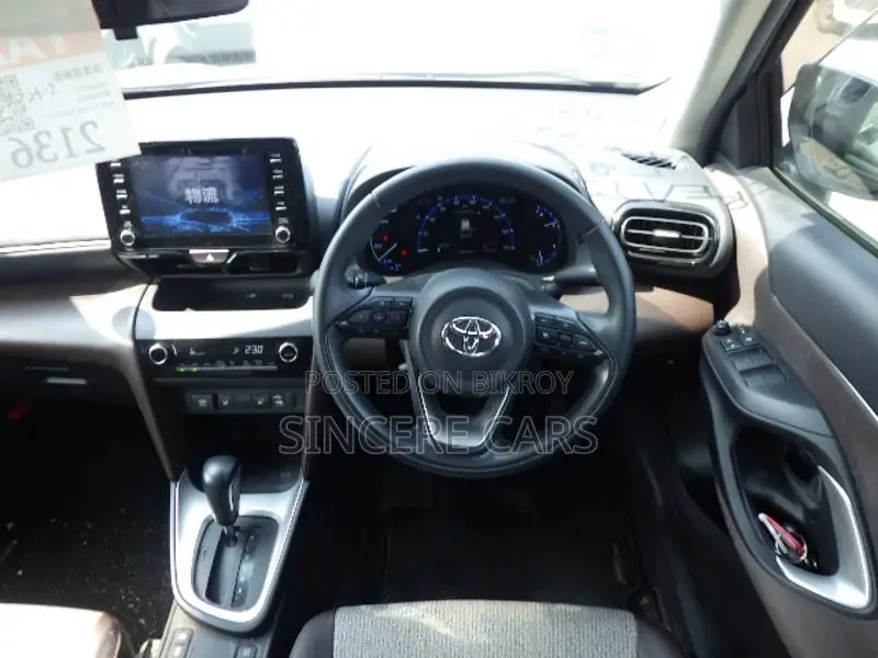 Toyota Yaris Cross Z PKG HYB 2021