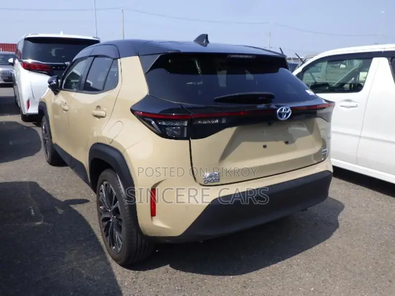 Toyota Yaris Cross Z PKG HYB 2021