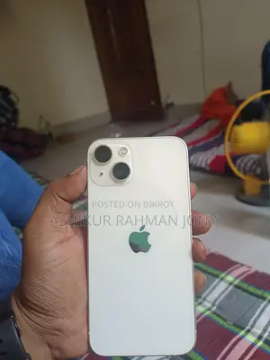 Apple iPhone 13 (Used)