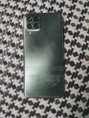 Samsung Galaxy M33 8/128GB 5G (Used)
