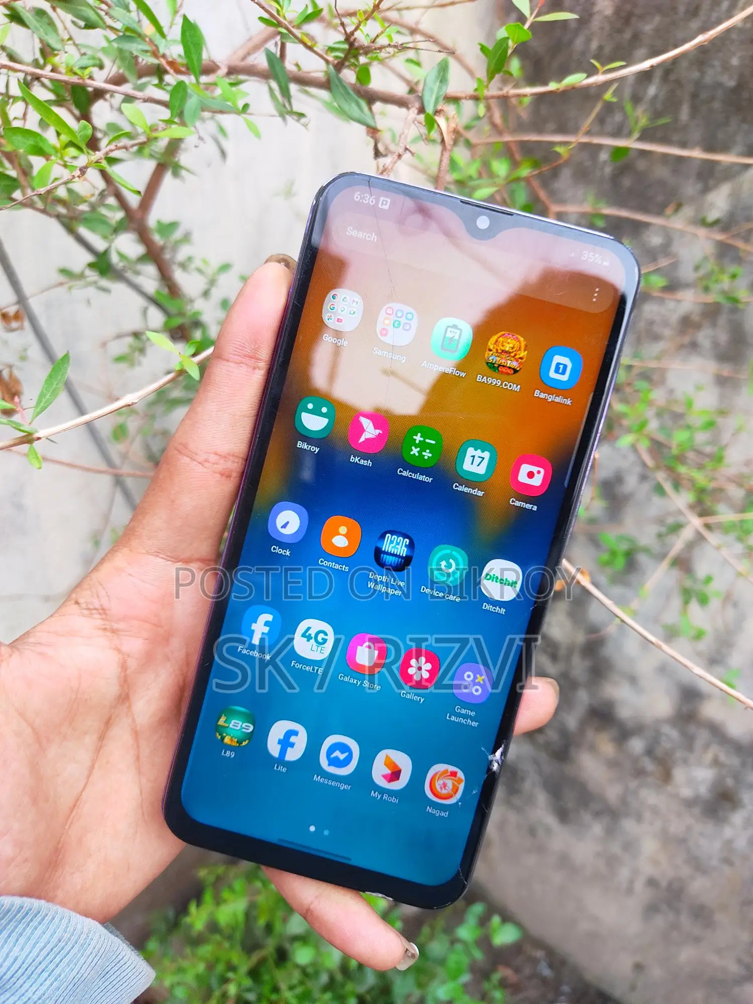 Samsung Galaxy A20 . (Used)