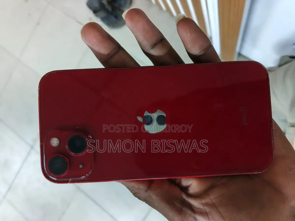 Apple iPhone 13 (Used)