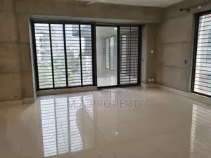 গুলশান নর্থে ৫৭০০ বর্গফুটের ৫-বেড, ৩-কারপার্ক, জিম+সুইমিং পুল সহ ভাড়া হবে