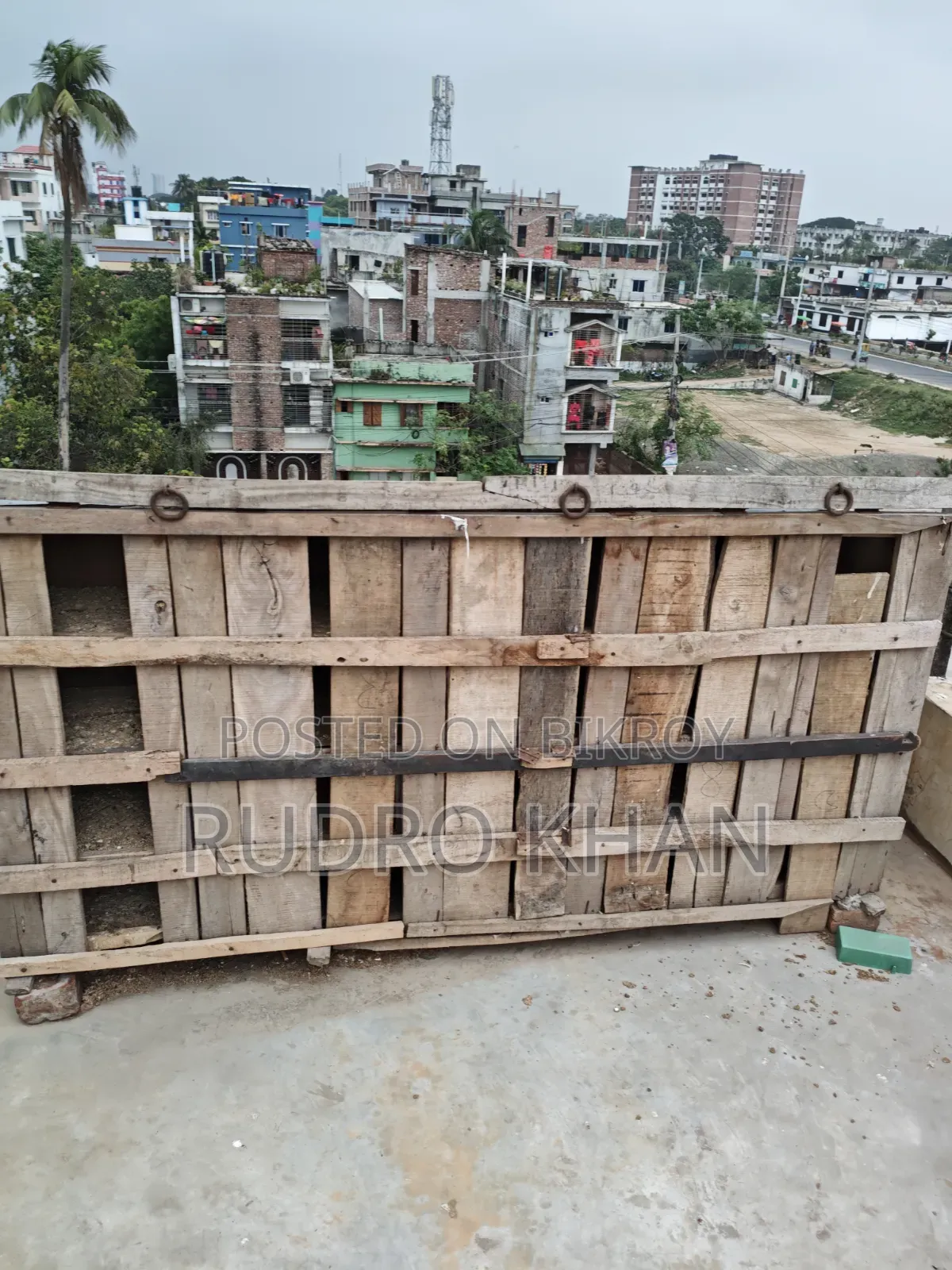 নতুনের মতো ২০খোপ কবুতরের