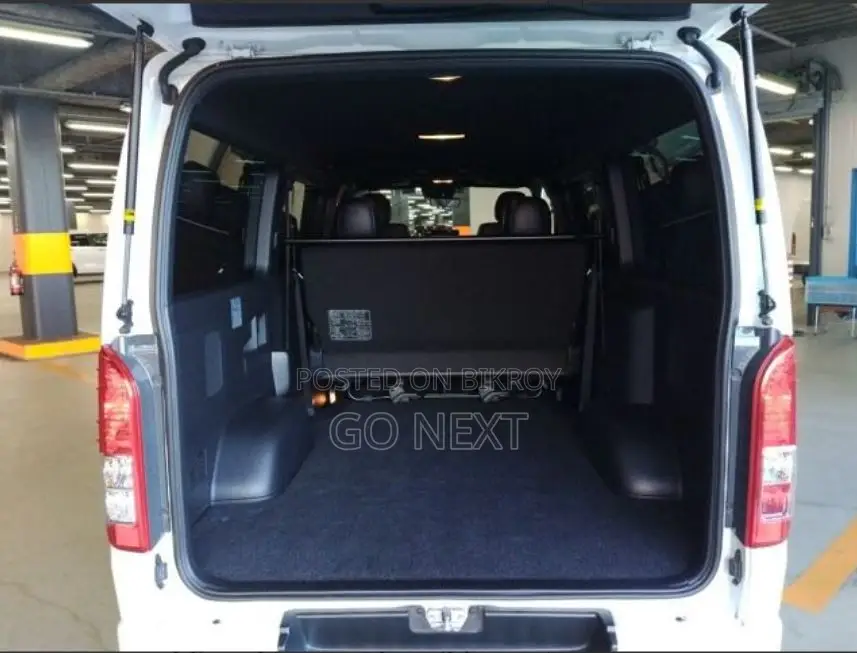 Toyota Hiace SGL Dark Prime II 2022