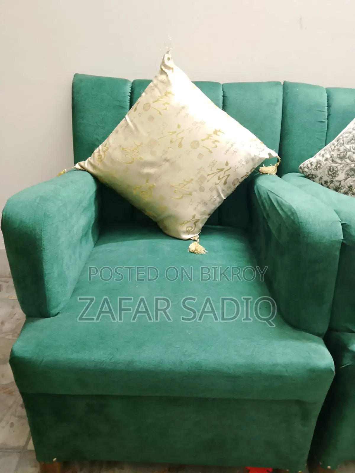 Sofa Set and Center Table (Teak Wood)