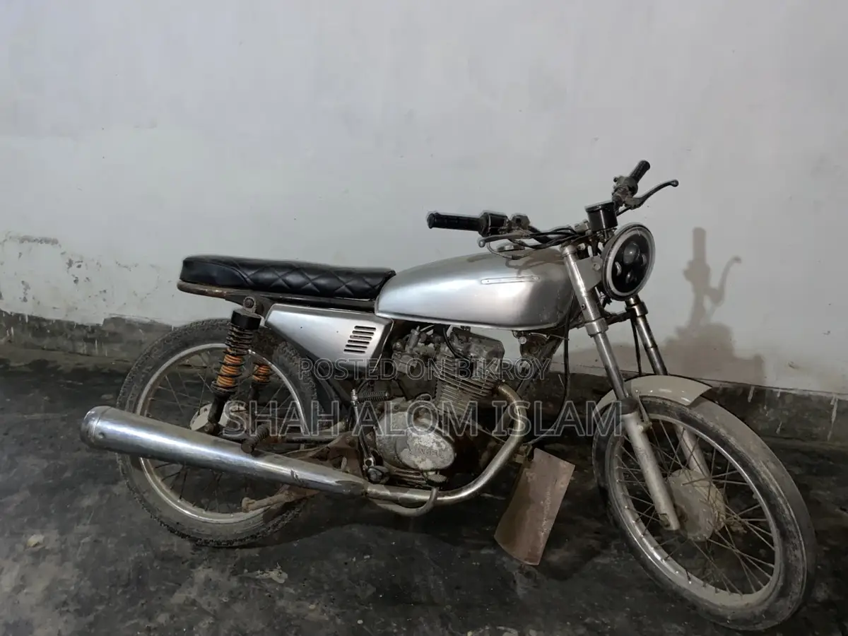 Xingfu CG125 . 2000