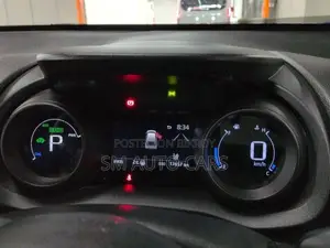 Toyota Yaris Cross G Red Wine Color 2022