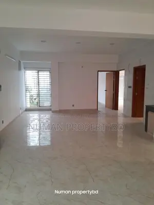 1500sq New Luxury Semi Furnished Flat Rent
