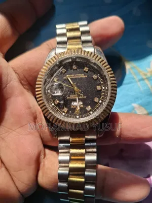 ঘড়ি সার্ভিসিং প্রয়োজন