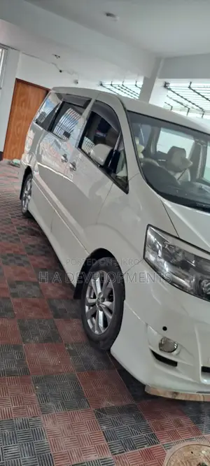 Toyota Alphard 2003