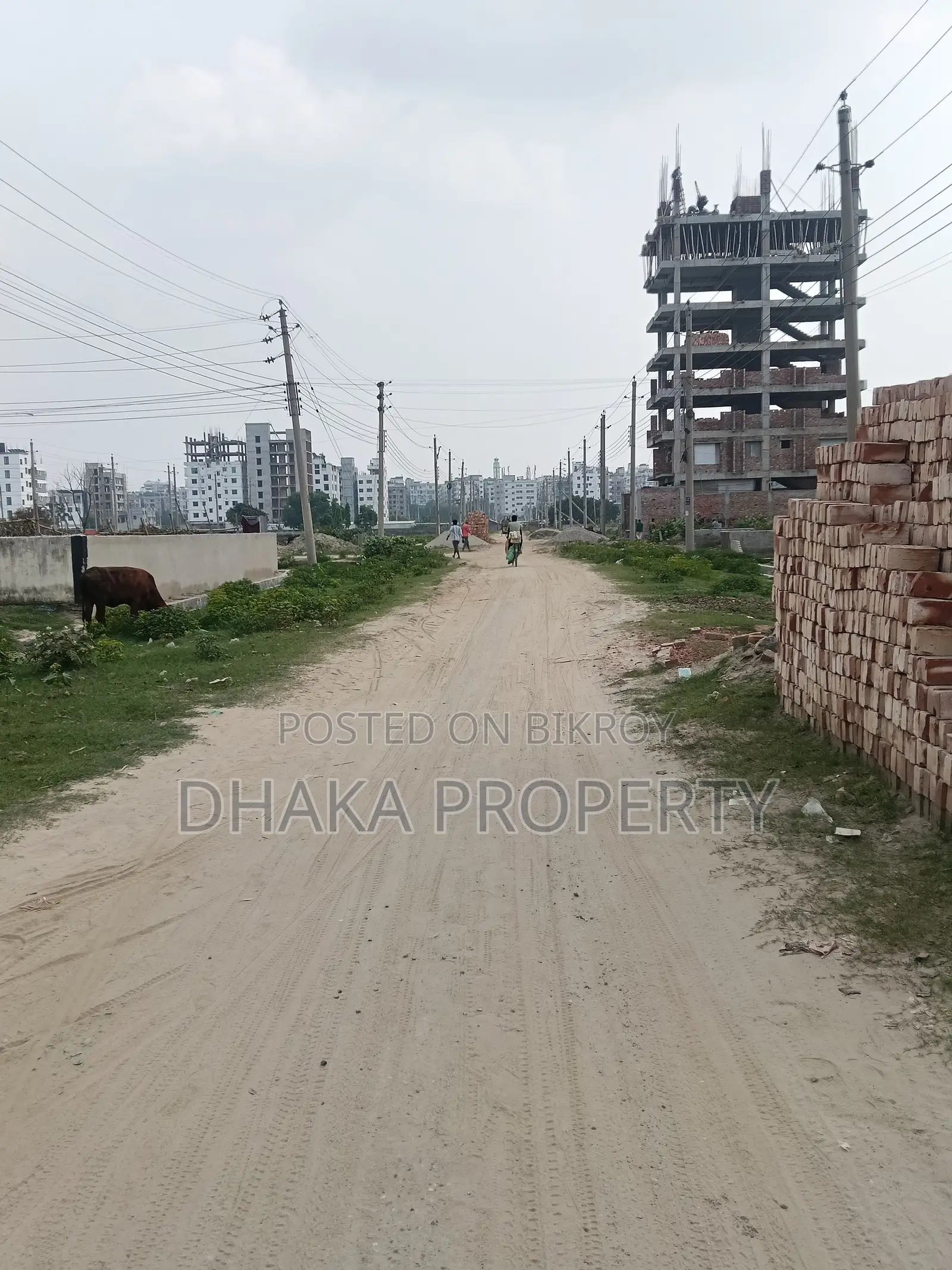 60ft Rd 3 Katha Metro Station Sector-17/B