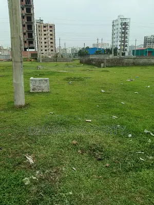 60ft Rd 3 Katha Metro Station Sector-17/B