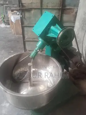 একটি মটর সহ মিকচার মেশিন বিক্রয় হবে।
