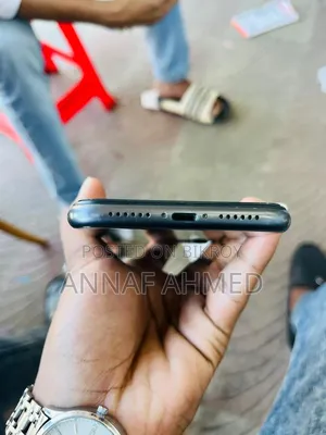 Apple iPhone 11 64 GB Black