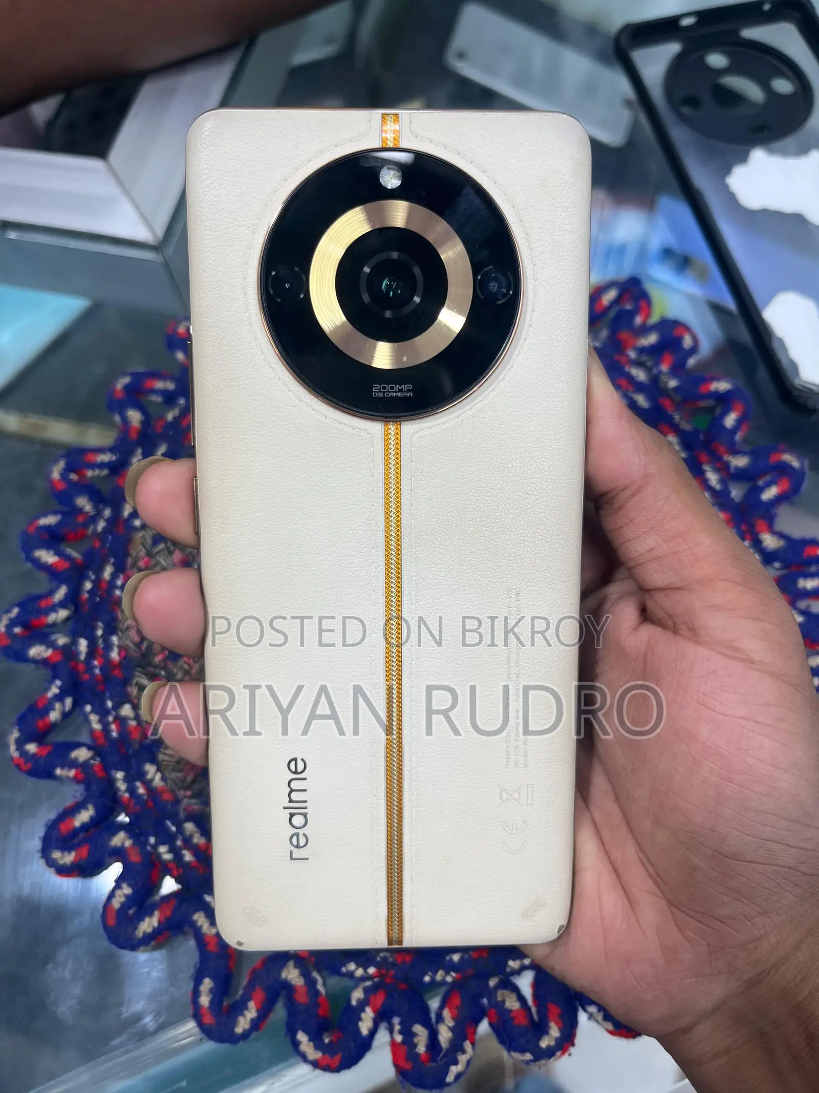 রিয়েলমি ১১ প্রো+ ২৫৬ জিবি গোল্ড