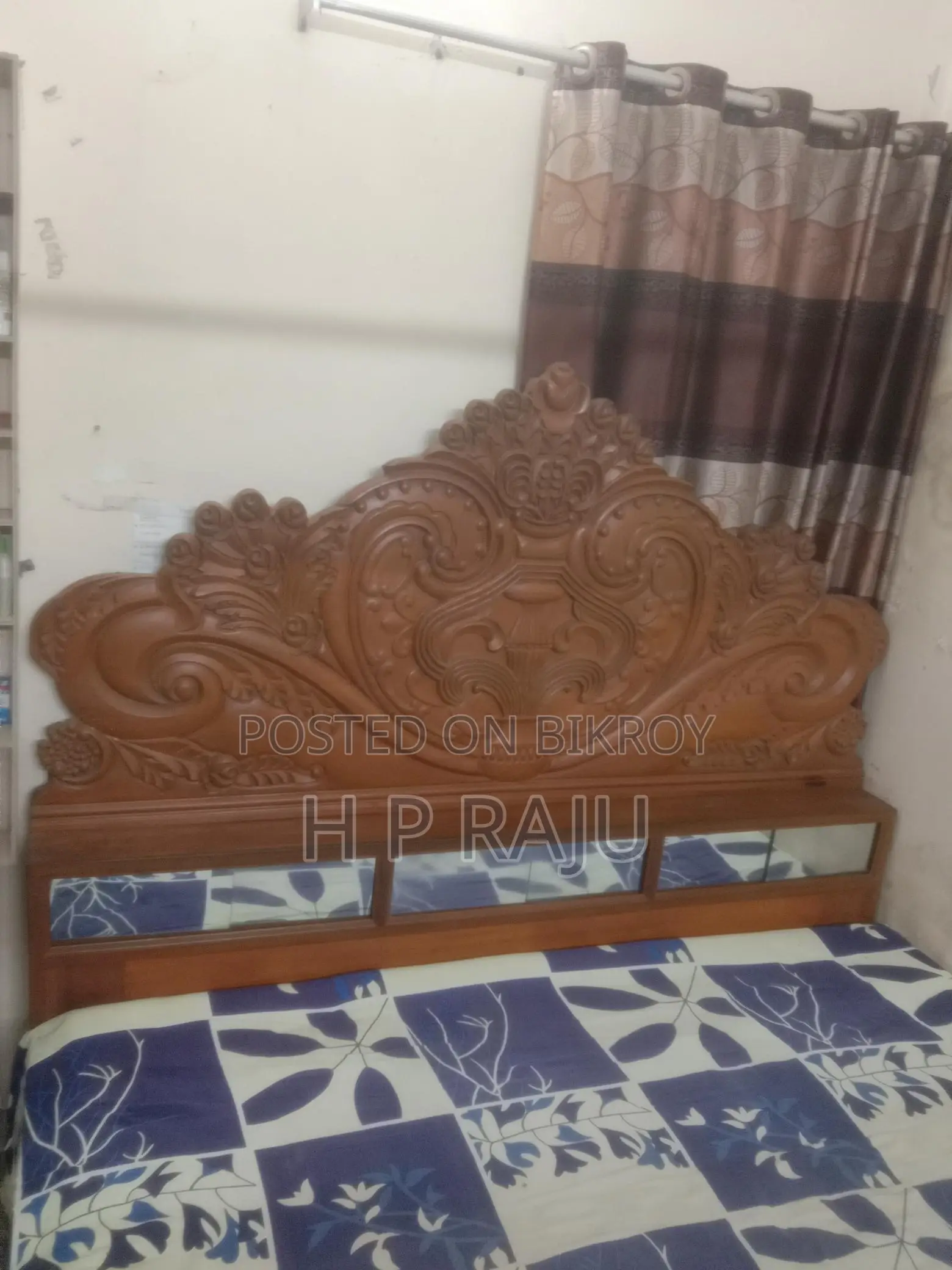 খুব ভালো মানের ডিজাইনের খাট কাঠাল ও মেহেগুনি কাঠের ৬/৭ ফিট