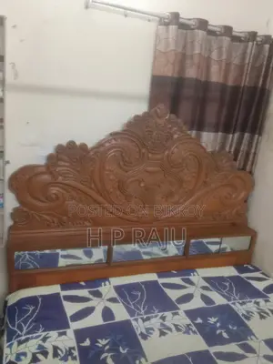 খুব ভালো মানের ডিজাইনের খাট কাঠাল ও মেহেগুনি কাঠের ৬/৭ ফিট