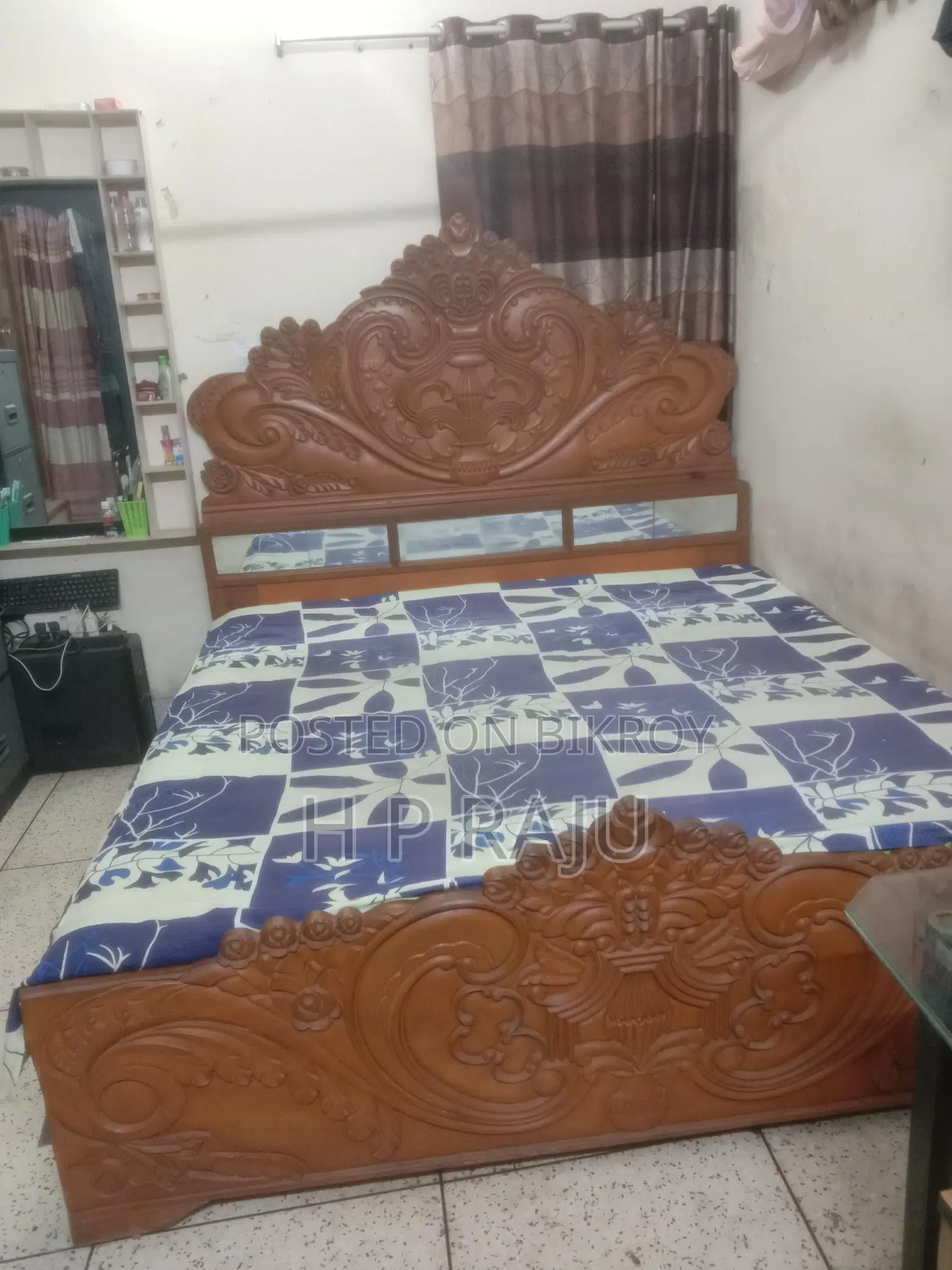 খুব ভালো মানের ডিজাইনের খাট কাঠাল ও মেহেগুনি কাঠের ৬/৭ ফিট