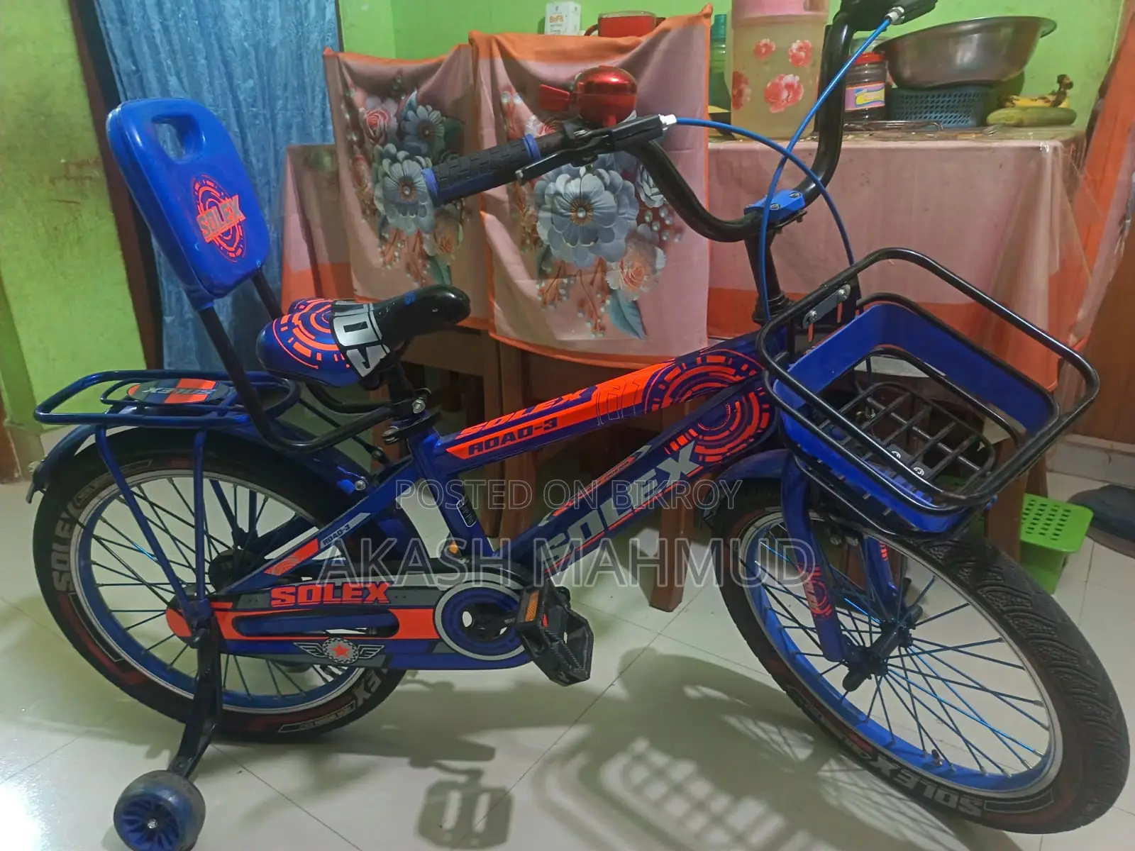 ব্র‍্যান্ড শ সোলেক্স সাইজ বড় হয়ে যায় চালাতে অসুবিধা তাই