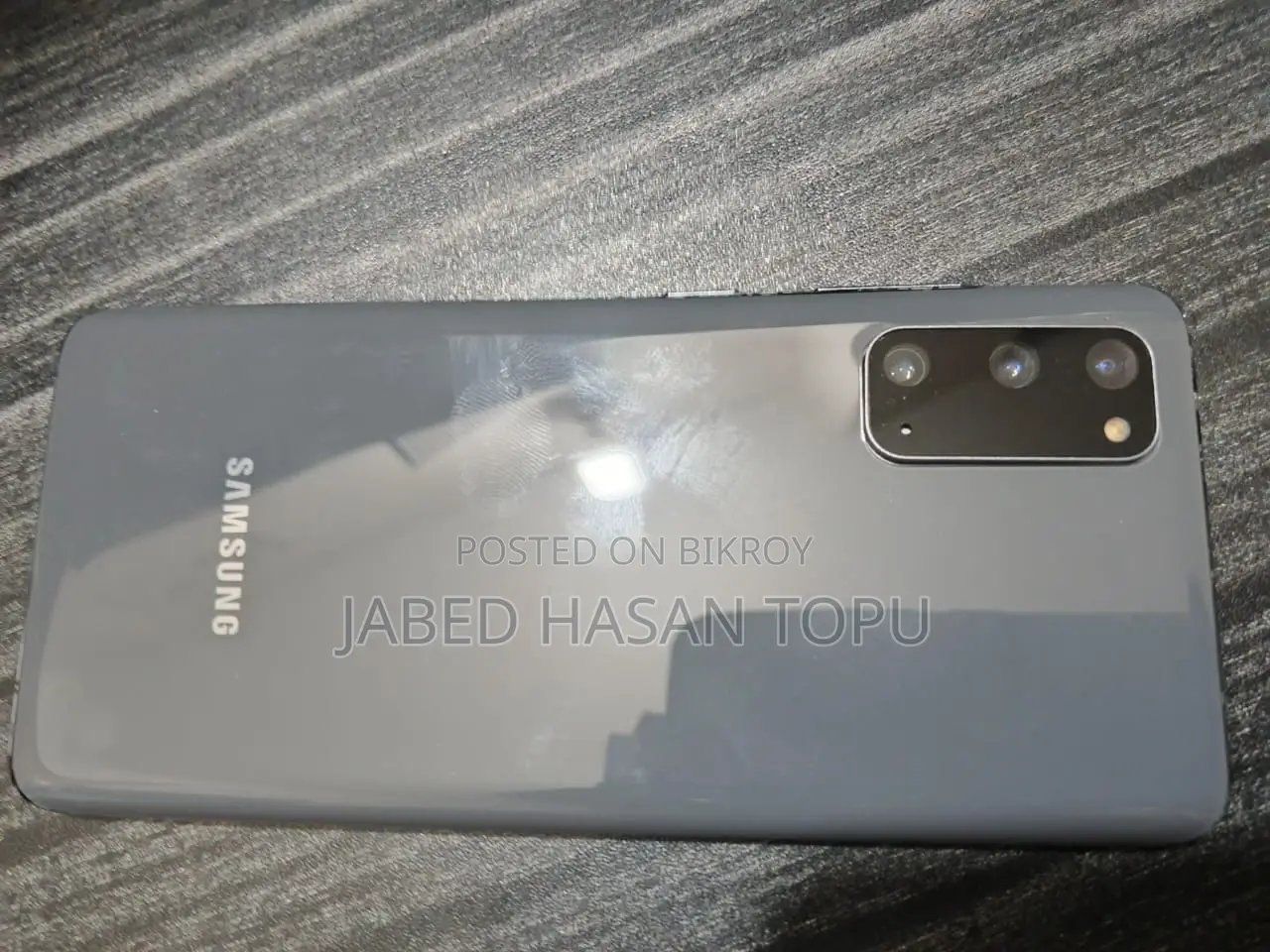 Samsung Galaxy S20 USA Variant (Used)