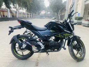 Suzuki Gixxer SF FI 2025 Black