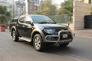 মিতসুবিশি এল২০০ ক্যারিবয় সানরুফ ২০১০