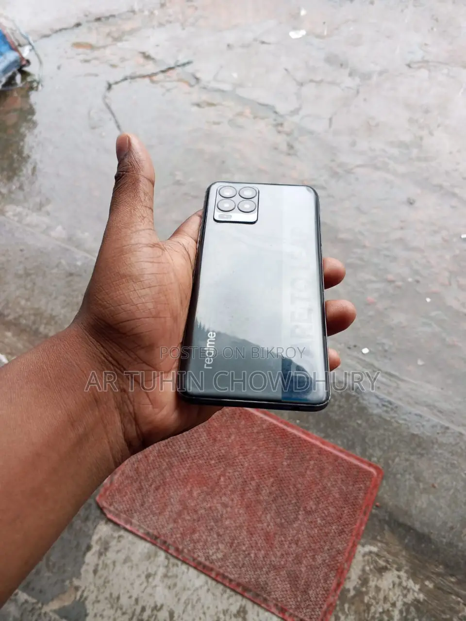 Realme 8 Like New (Used)