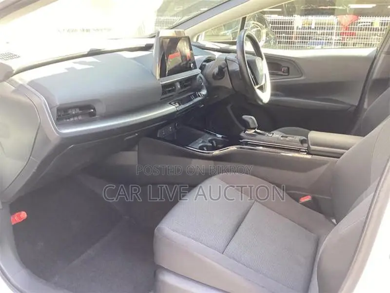 Toyota Prius Hybrid X Pre-order 2023