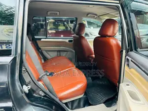 Mitsubishi Pajero 7 seats 2014