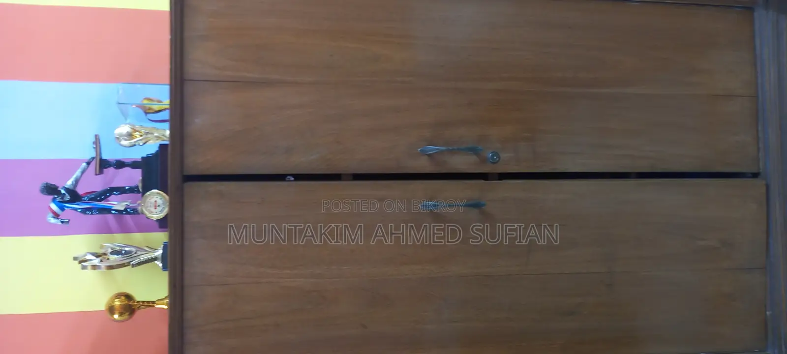 Almirah For Sale