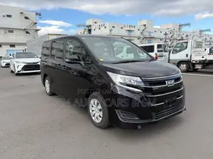 Toyota Noah X Wine 4 Point 2021