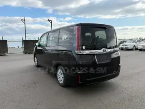 Toyota Noah X Wine 4 Point 2021